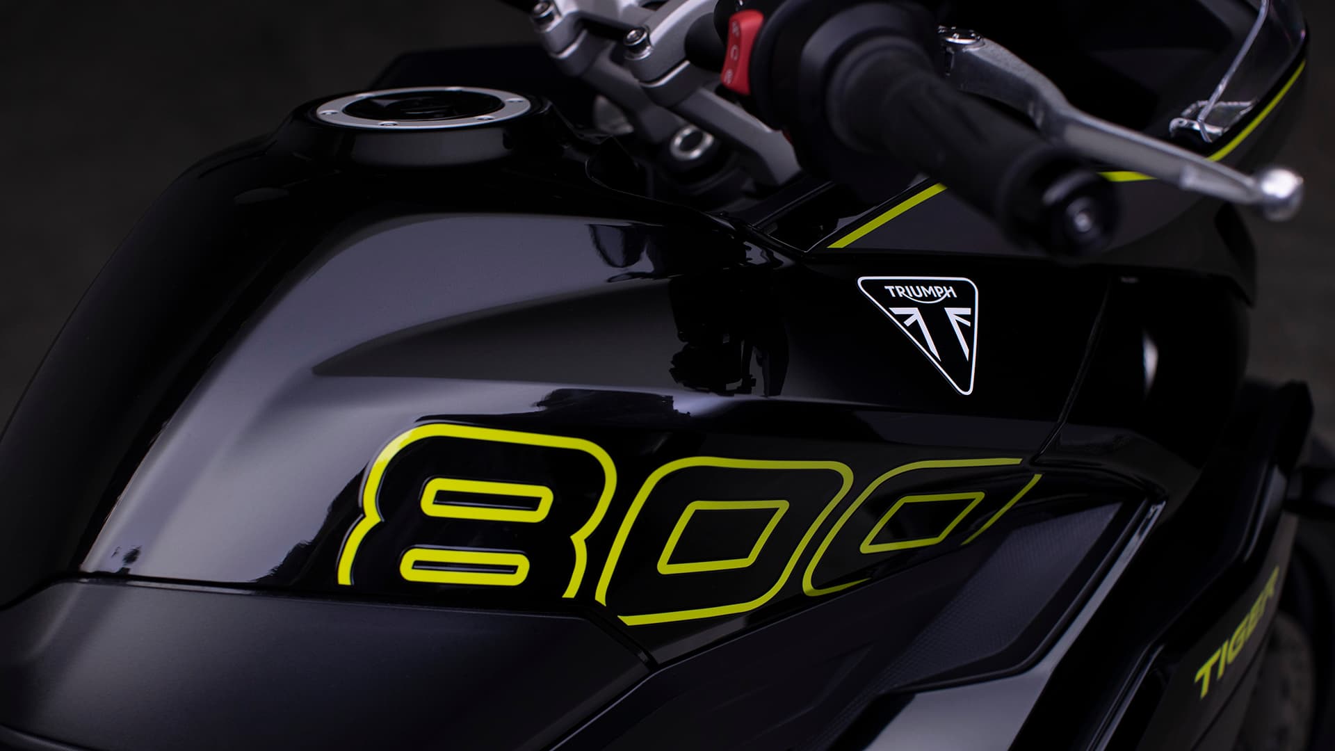 Triumph Tiger Sport 800 in Sapphire Black close up of tank