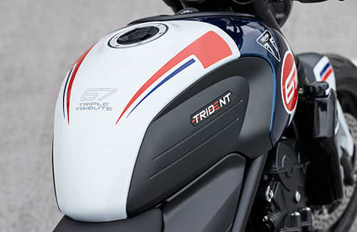 Triumph Trident 660 Triple Tribute Edition Tank Design