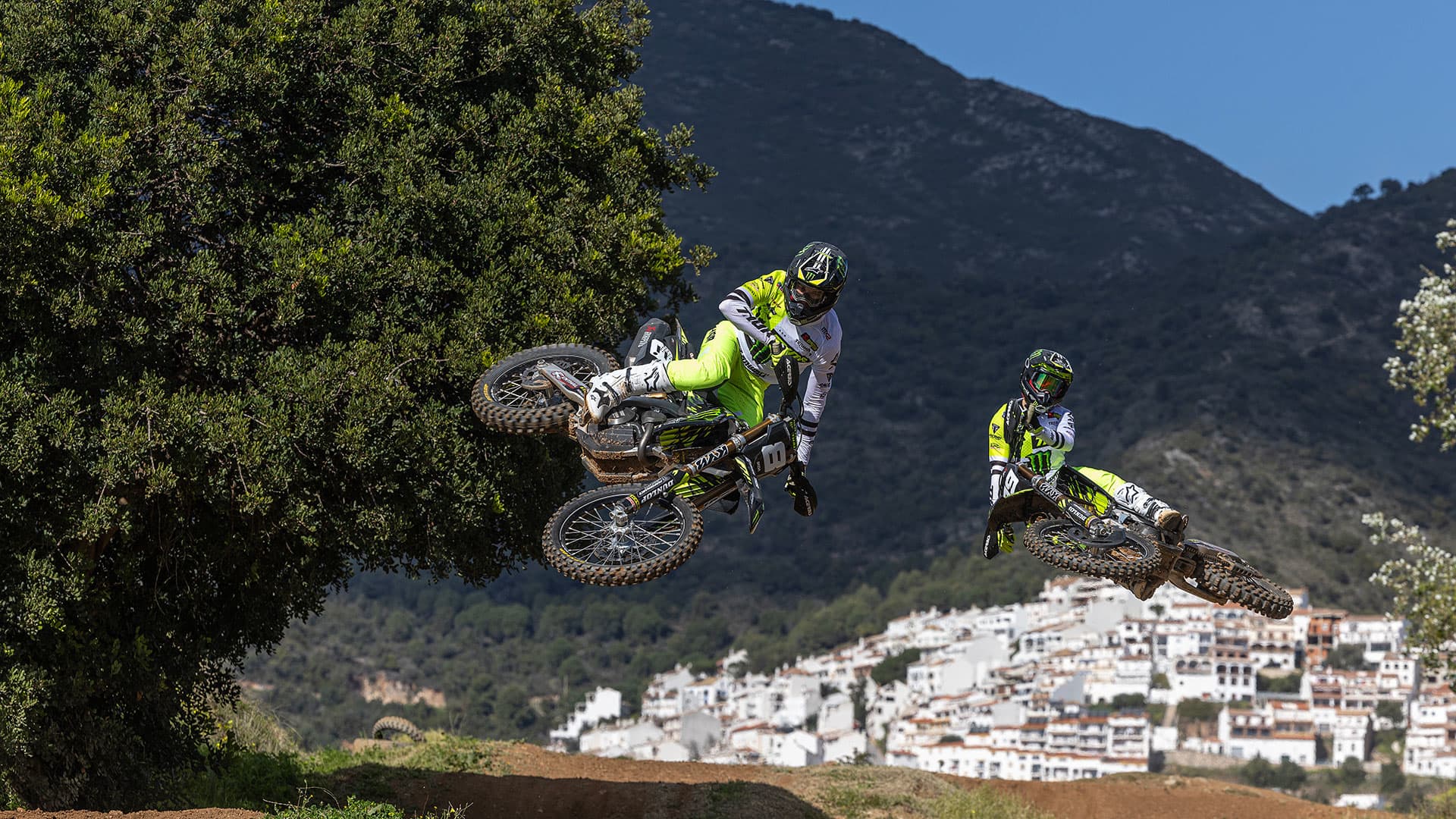 Triumph MX2 Guillem Farres and Camden McLellan