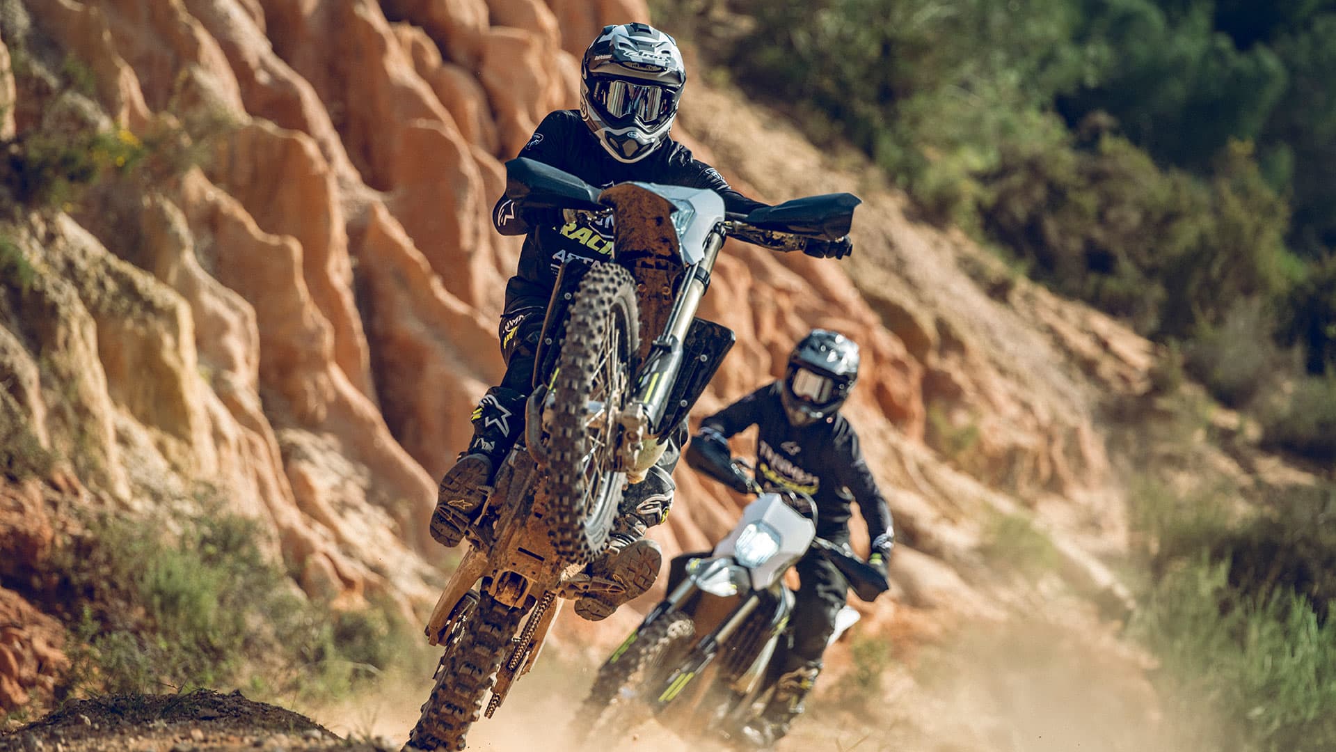 Triumph TF 250-E and TF 450-E riding shot